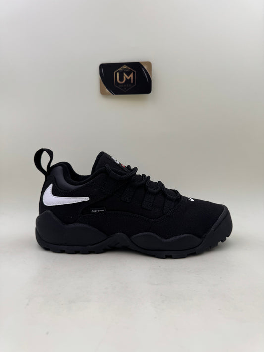 Nike Supreme x Darwin Low SB ‘Black’ | Size 7