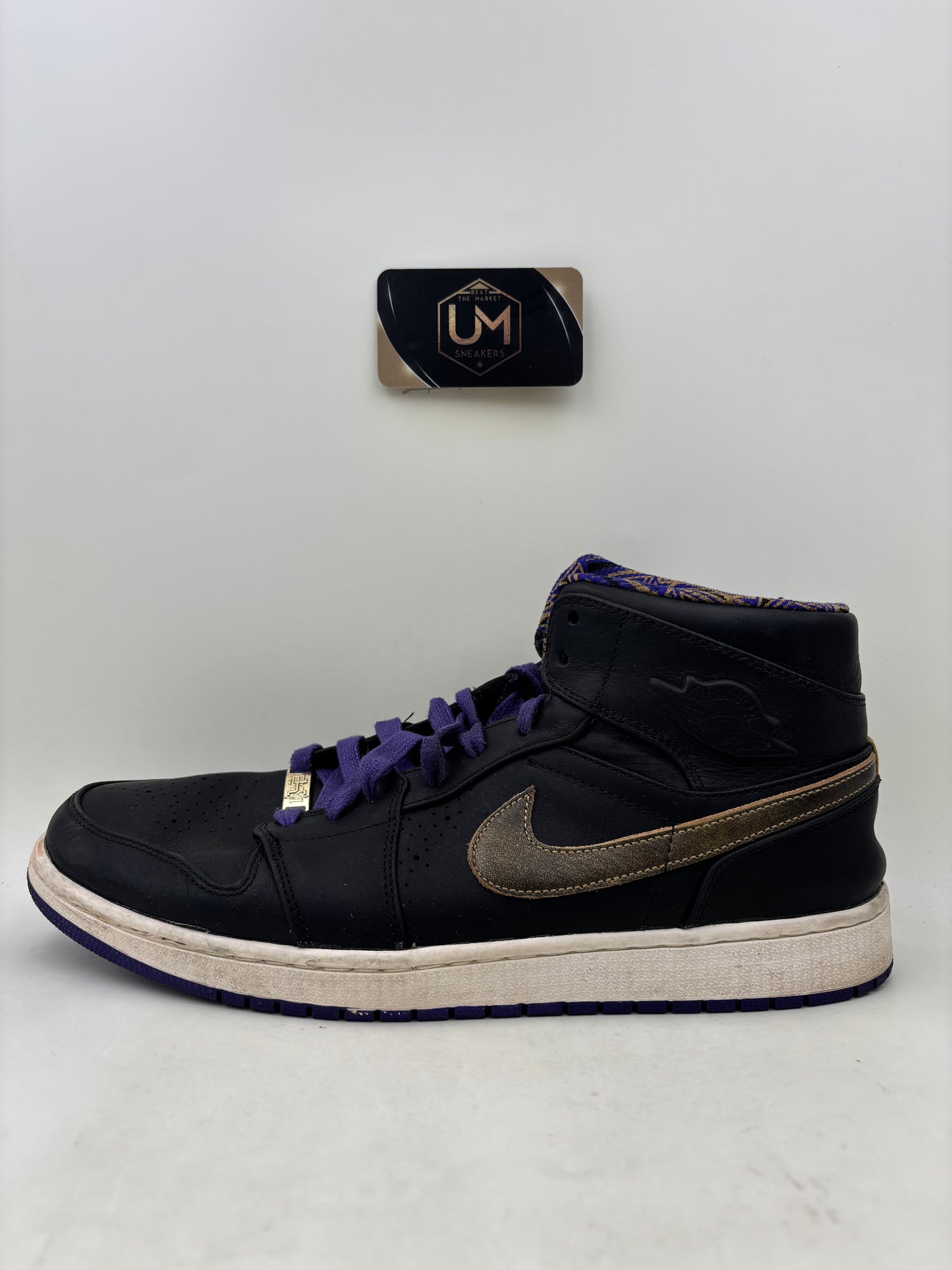 Jordan 1 Mid Noveau ‘BHM’ | Size 14