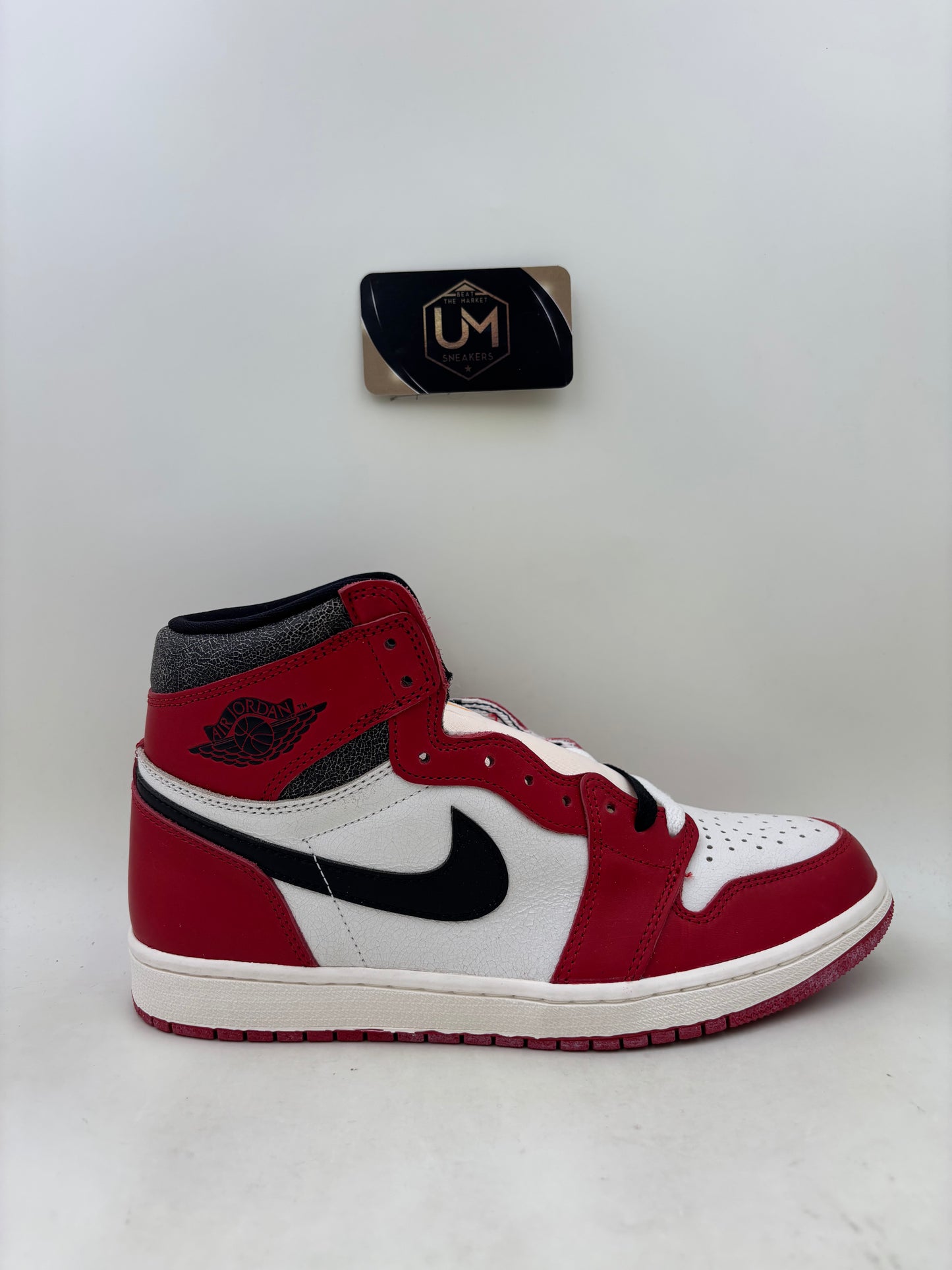 Jordan 1 High ‘Chicago Lost & Found’ | Size 9