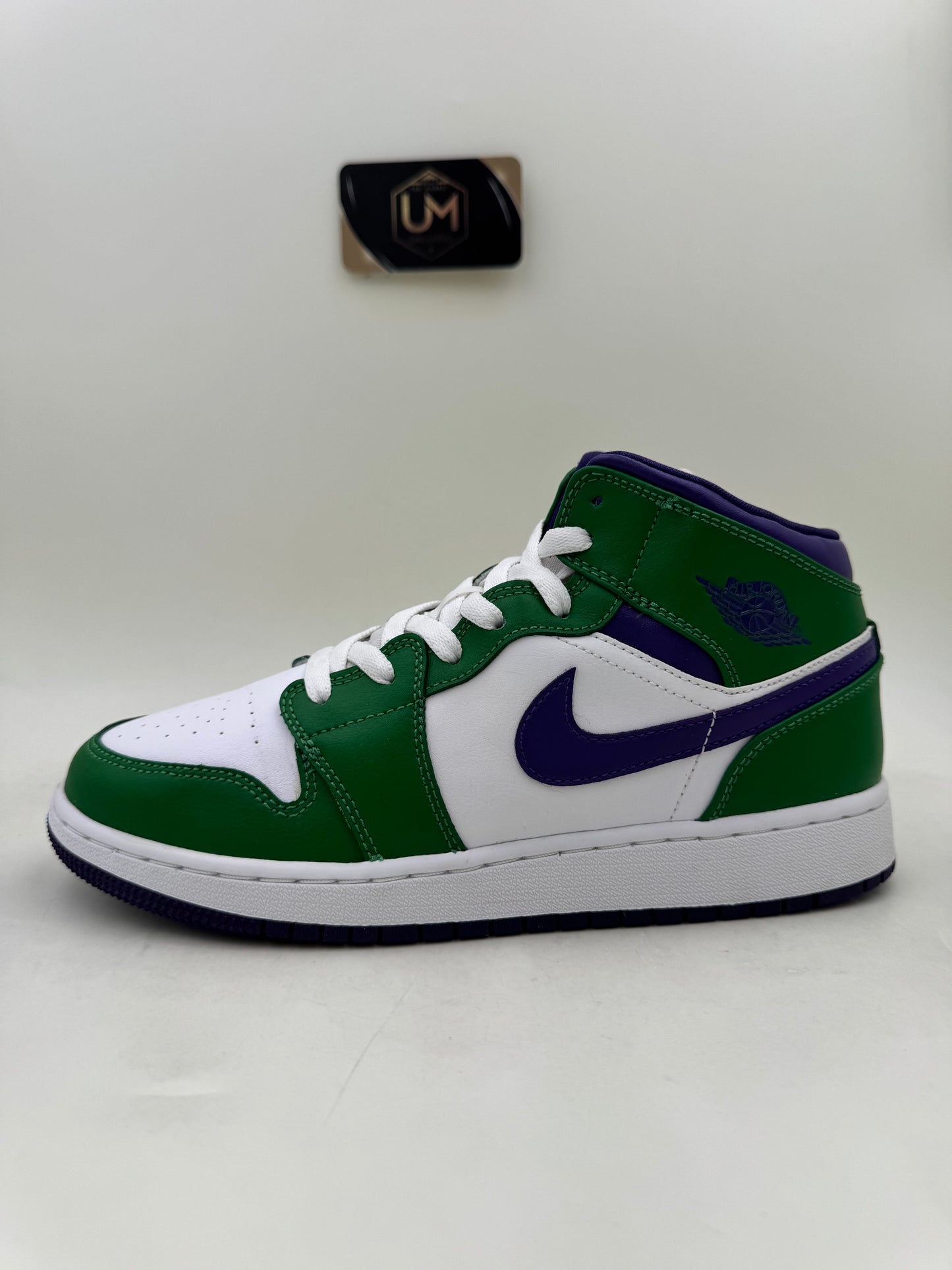 Jordan 1 Mid ‘Hulk’ | Size 6Y