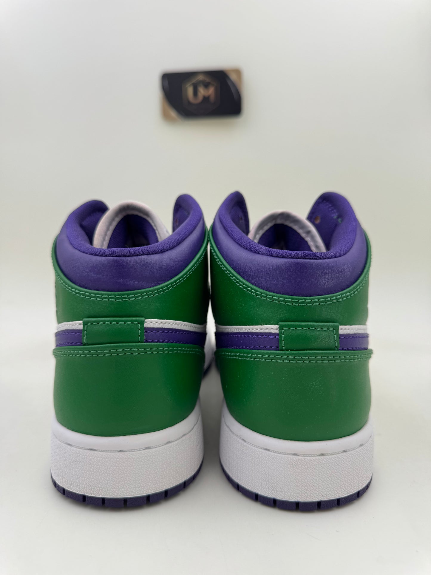 Jordan 1 Mid ‘Hulk’ | Size 6Y