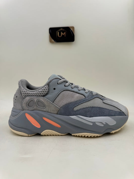 Yeezy 700 ‘Inertia’ | Size 6