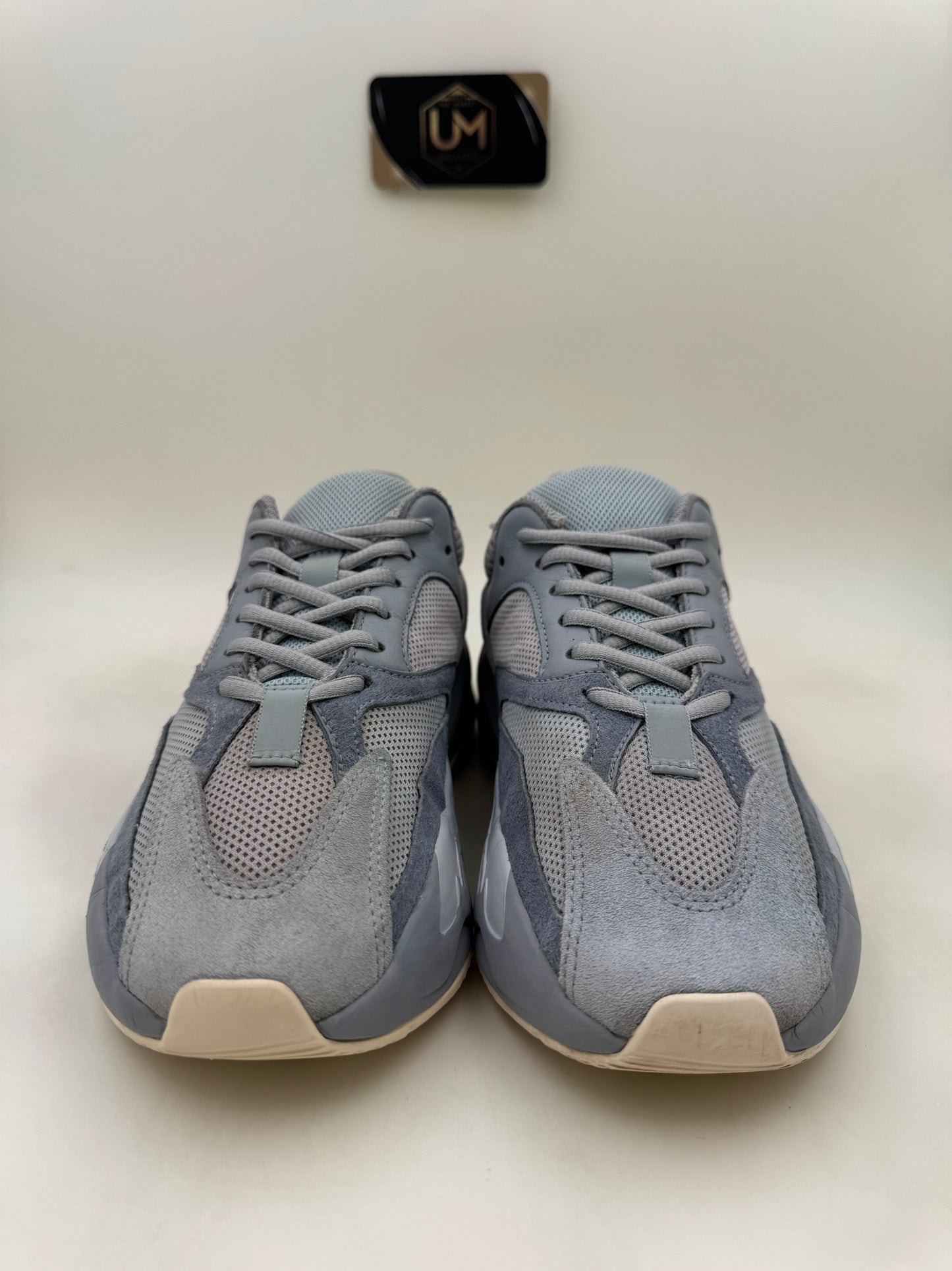 Yeezy 700 ‘Inertia’ | Size 6