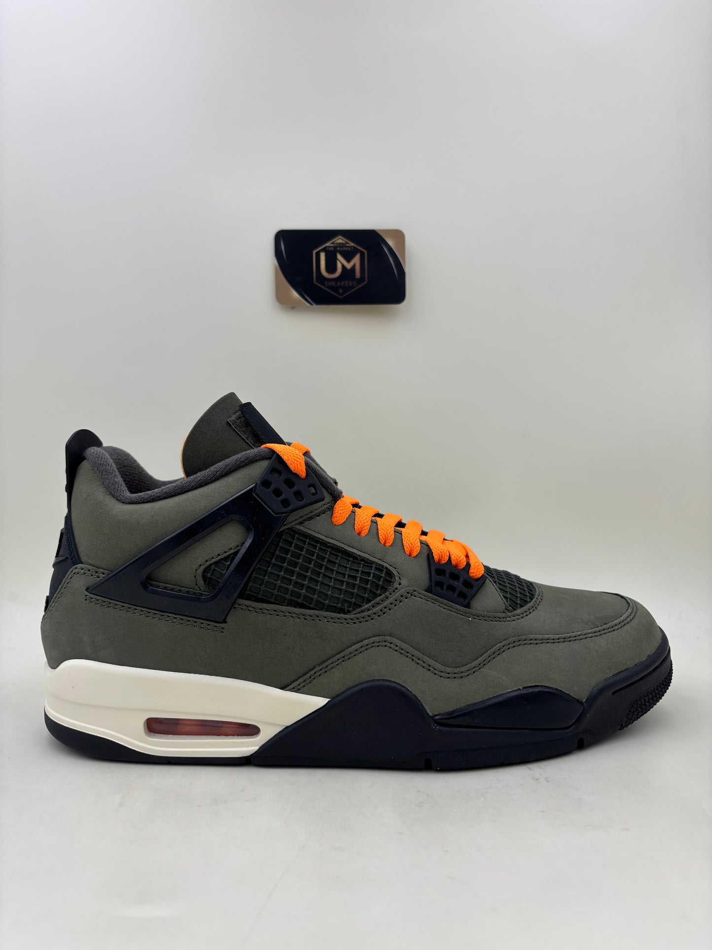 Undefeated x Jordan 4 2025 | Size 10.5