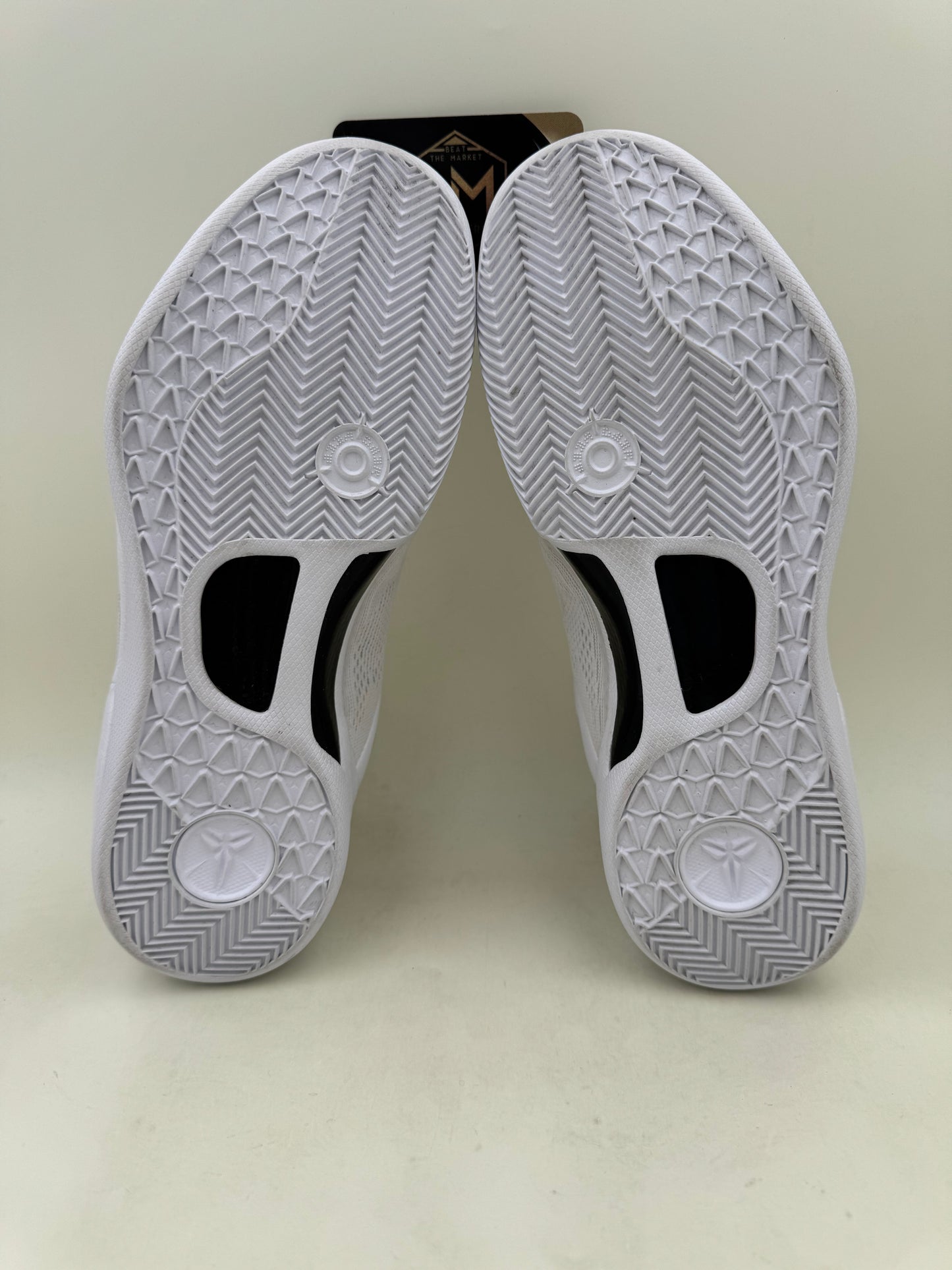 Nike Kobe 8 'Halo' | Size 7.5