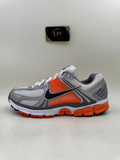 Nike Vomero 5 'Platinum Tint Safety Orange' | Size 10