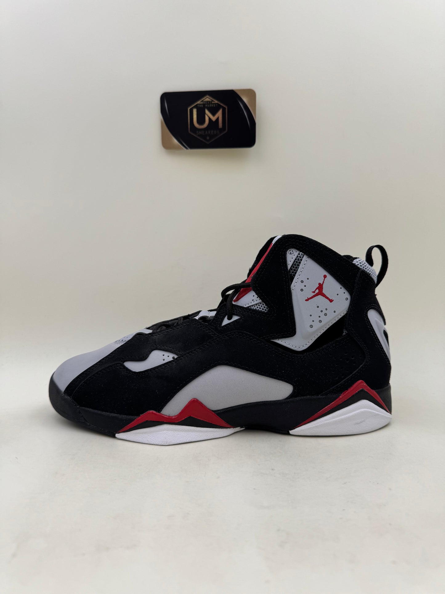 Jordan True Flight ‘Black Red Grey’ | Size 6.5Y