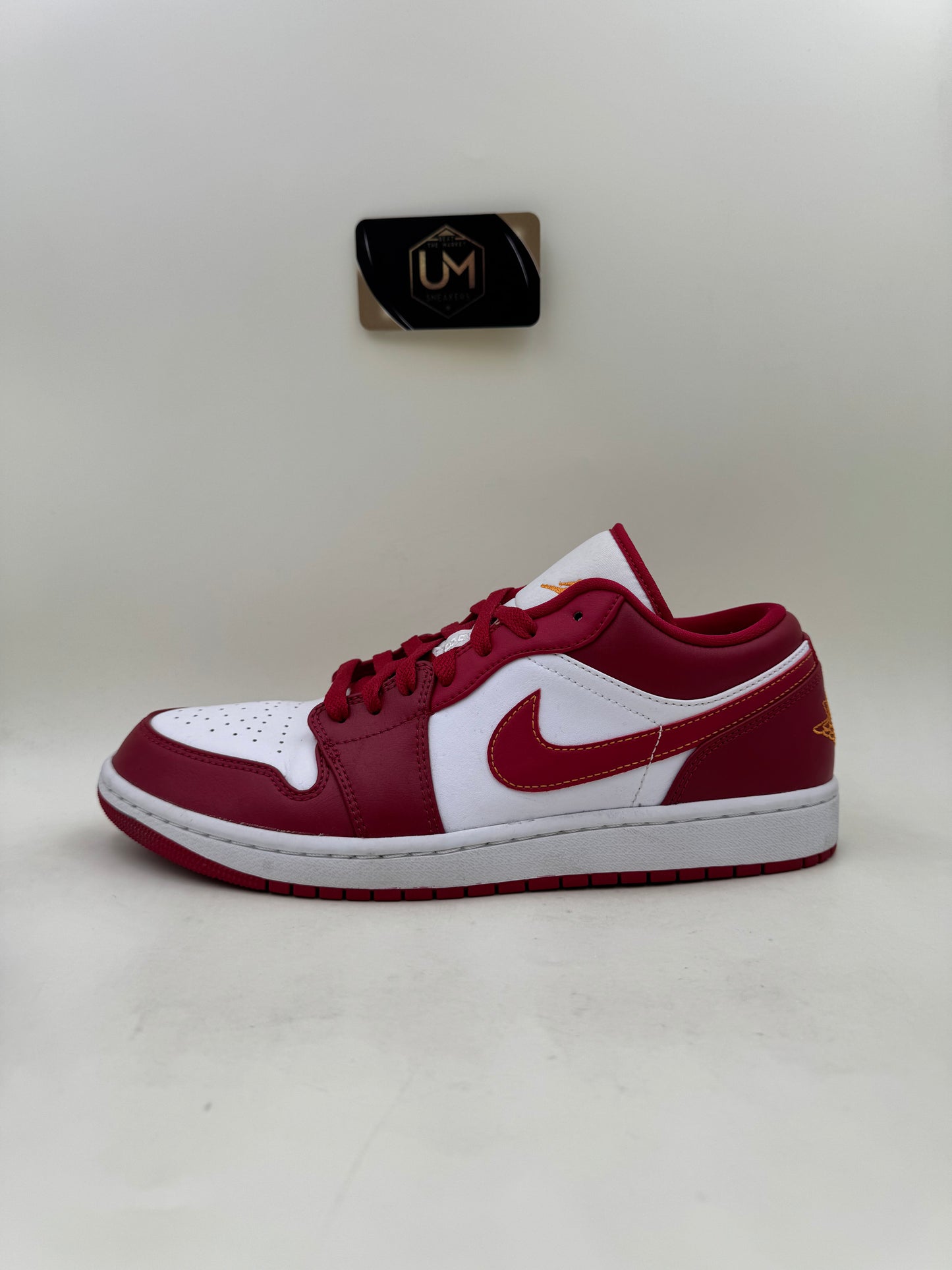 Jordan 1 Low 'Cardinal Red' | Size 10.5