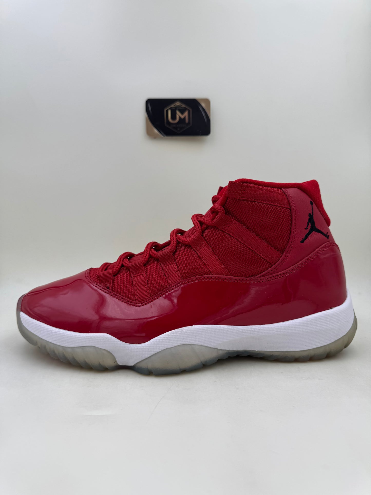 Jordan 11 ‘Win Like ‘96’ | Size 10.5