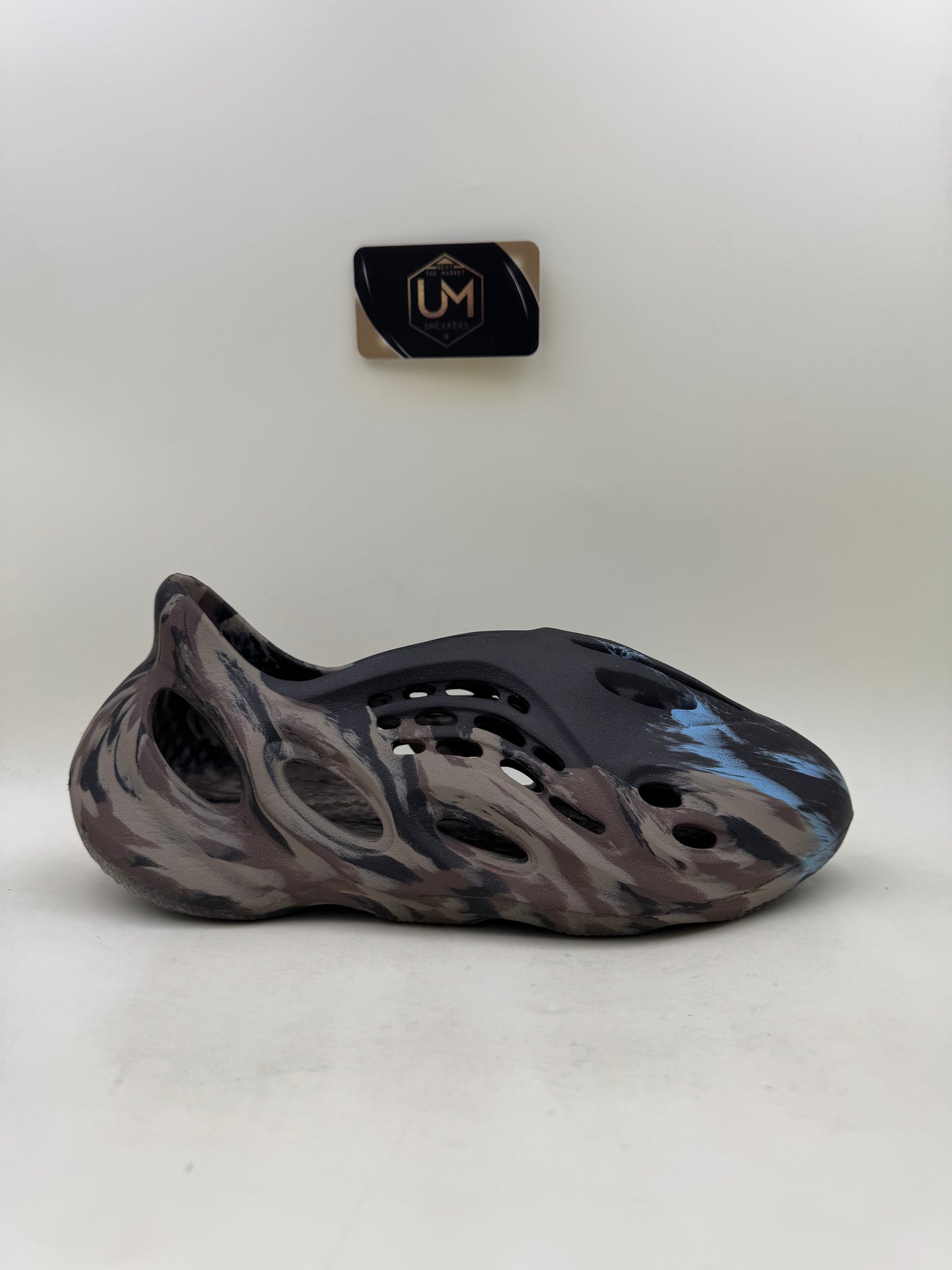 Yeezy Foam Runner 'MX Cinder' | Size 11