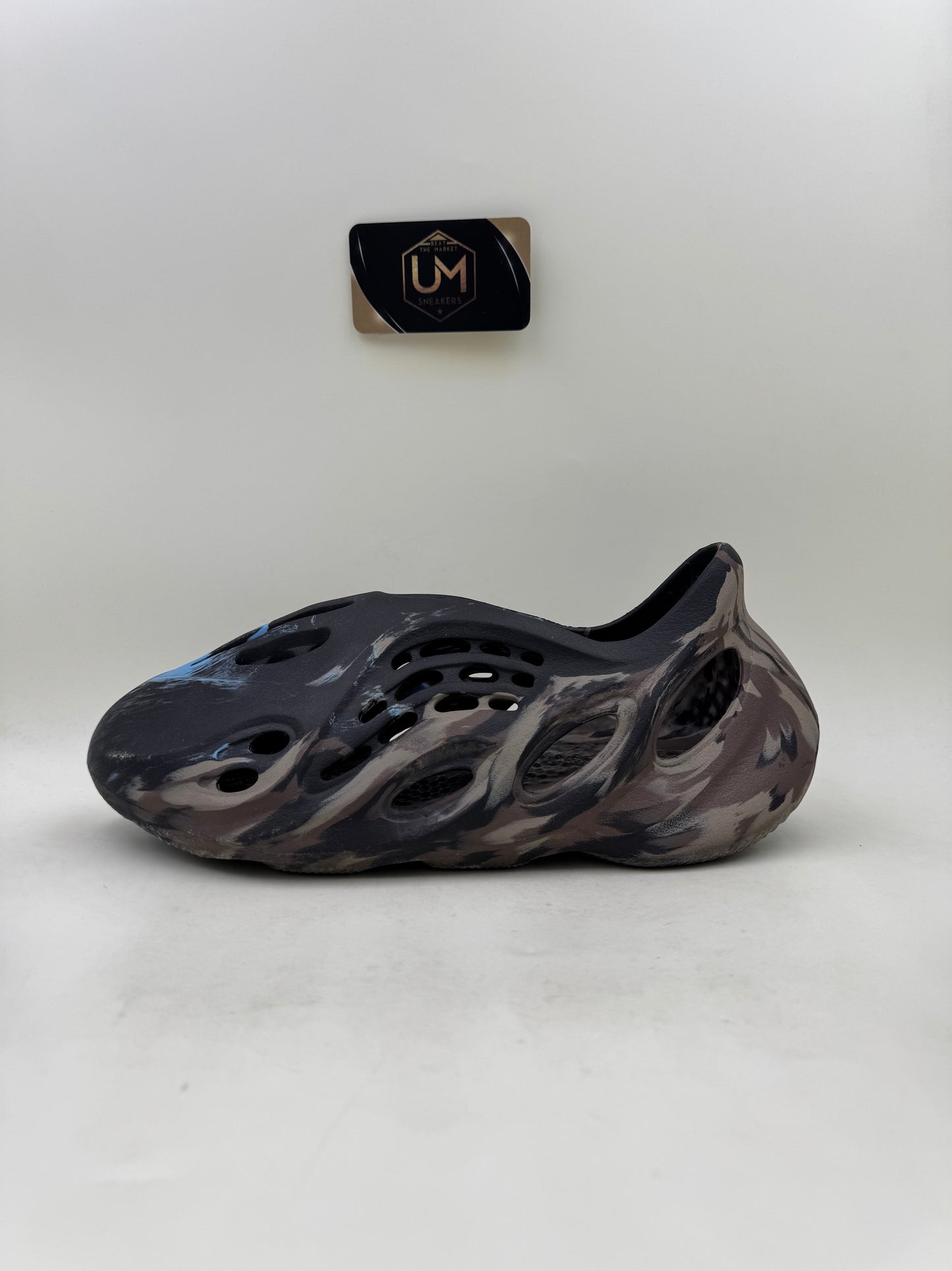 Yeezy Foam Runner 'MX Cinder' | Size 11