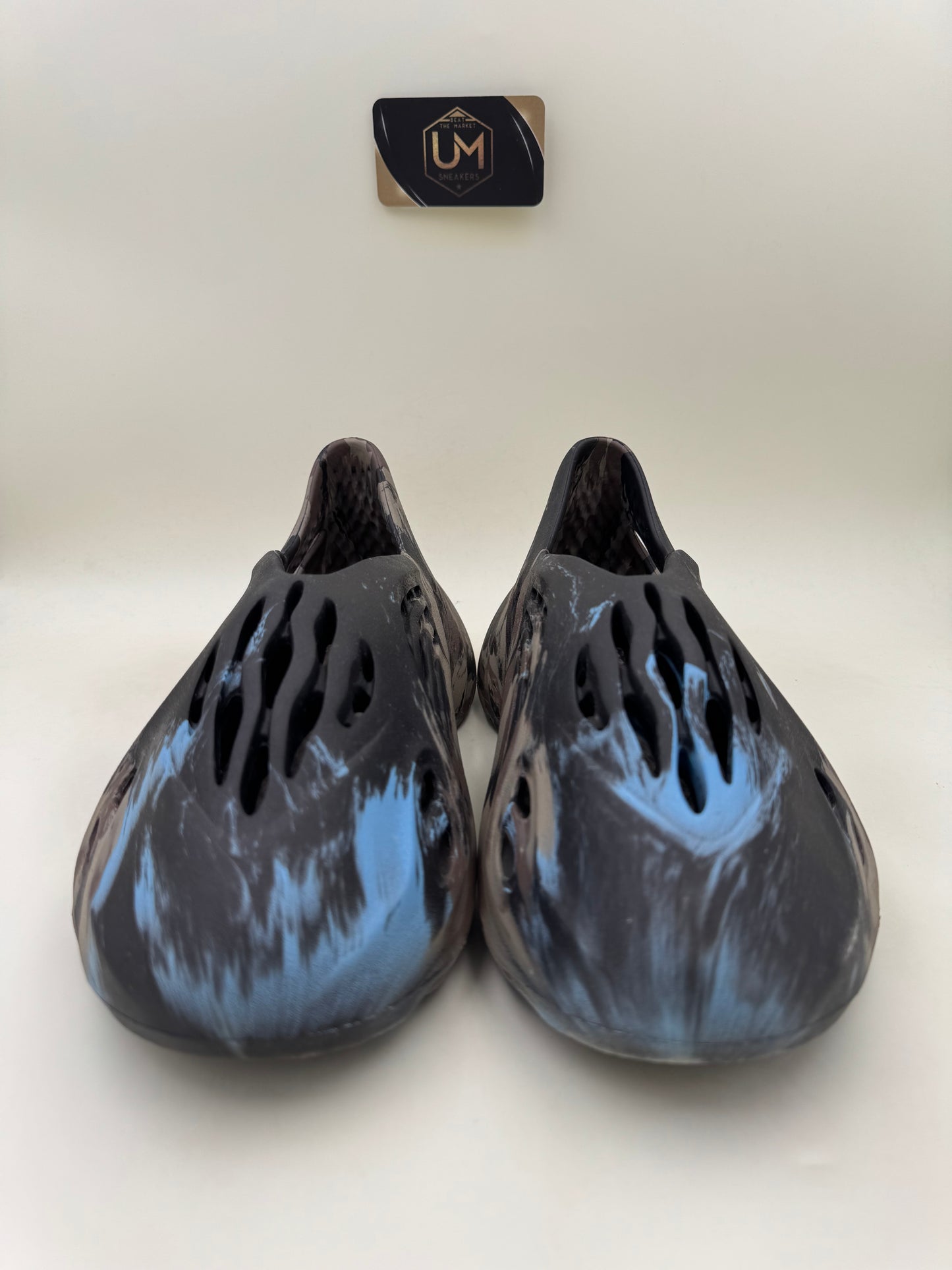 Yeezy Foam Runner 'MX Cinder' | Size 11