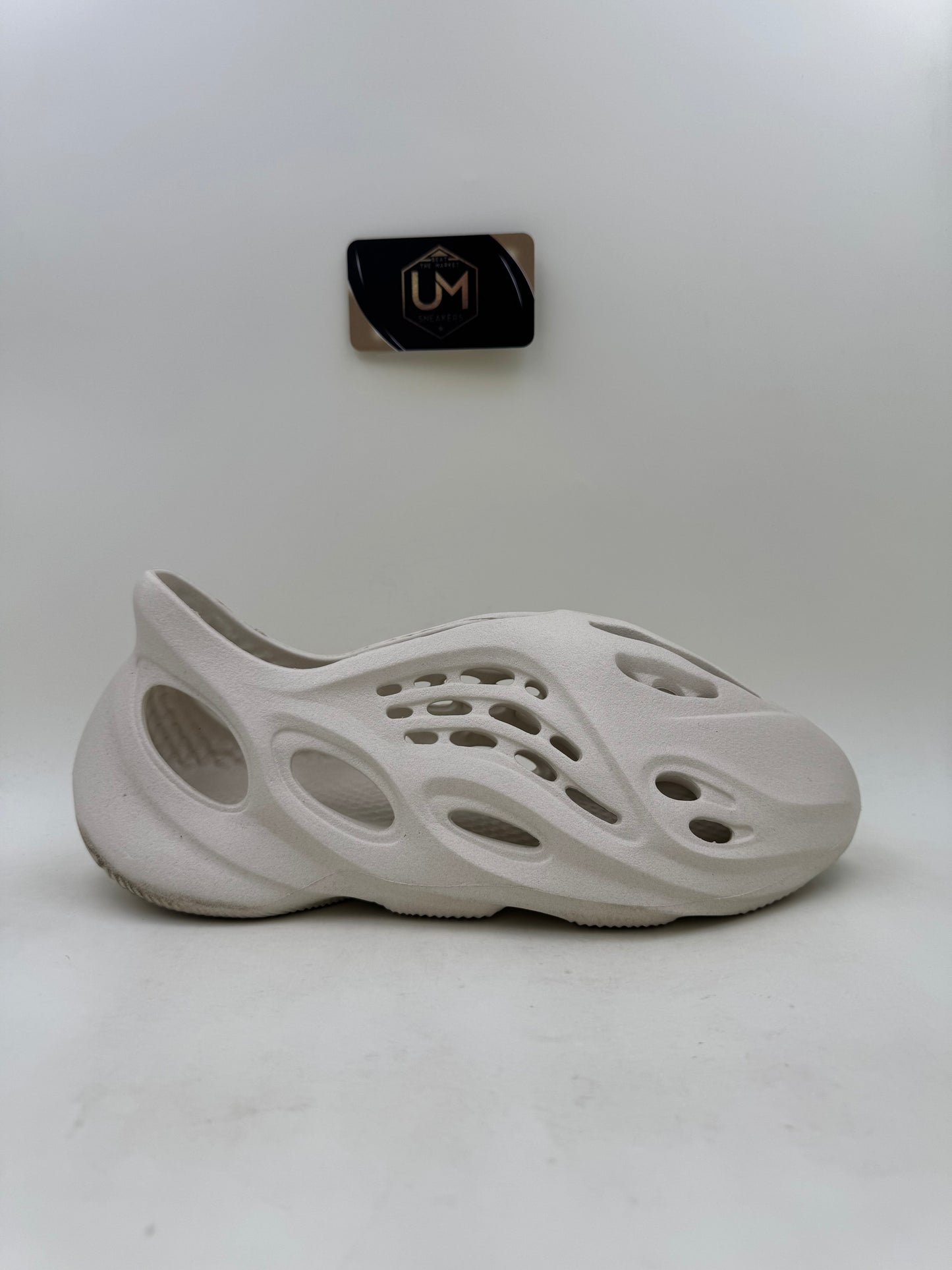 Yeezy Foam Runner 'Sand' | Size 11