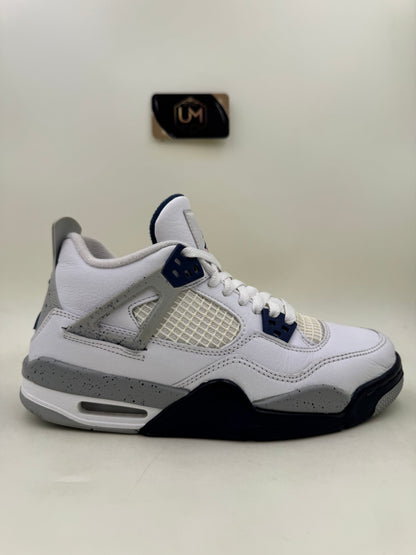 Jordan 4 ‘Midnight Navy’ | Size 6Y