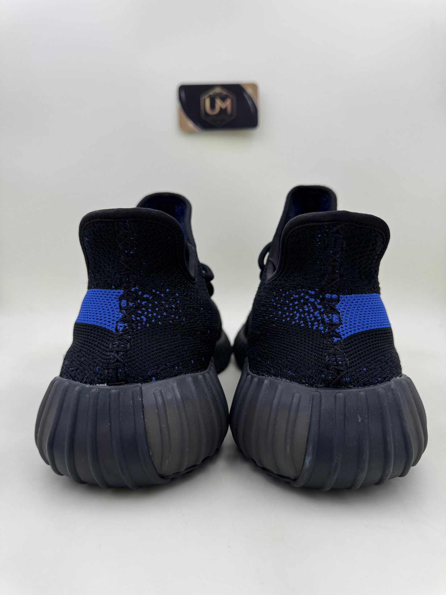 Yeezy 350 V2 ‘Dazzling Blue’ | Size 11