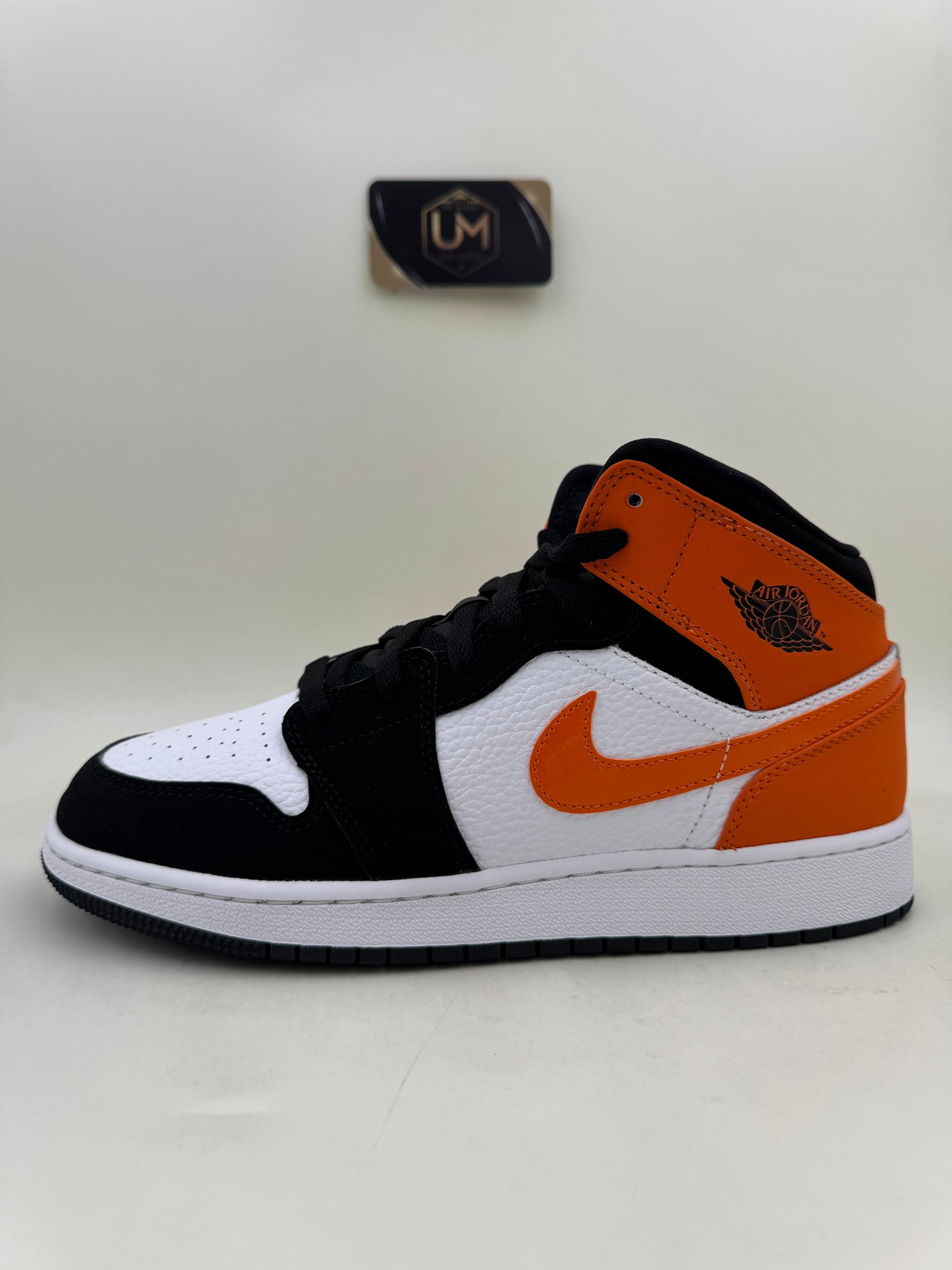 Jordan 1 Mid ‘Shattered Backboard’ | Size 6.5Y