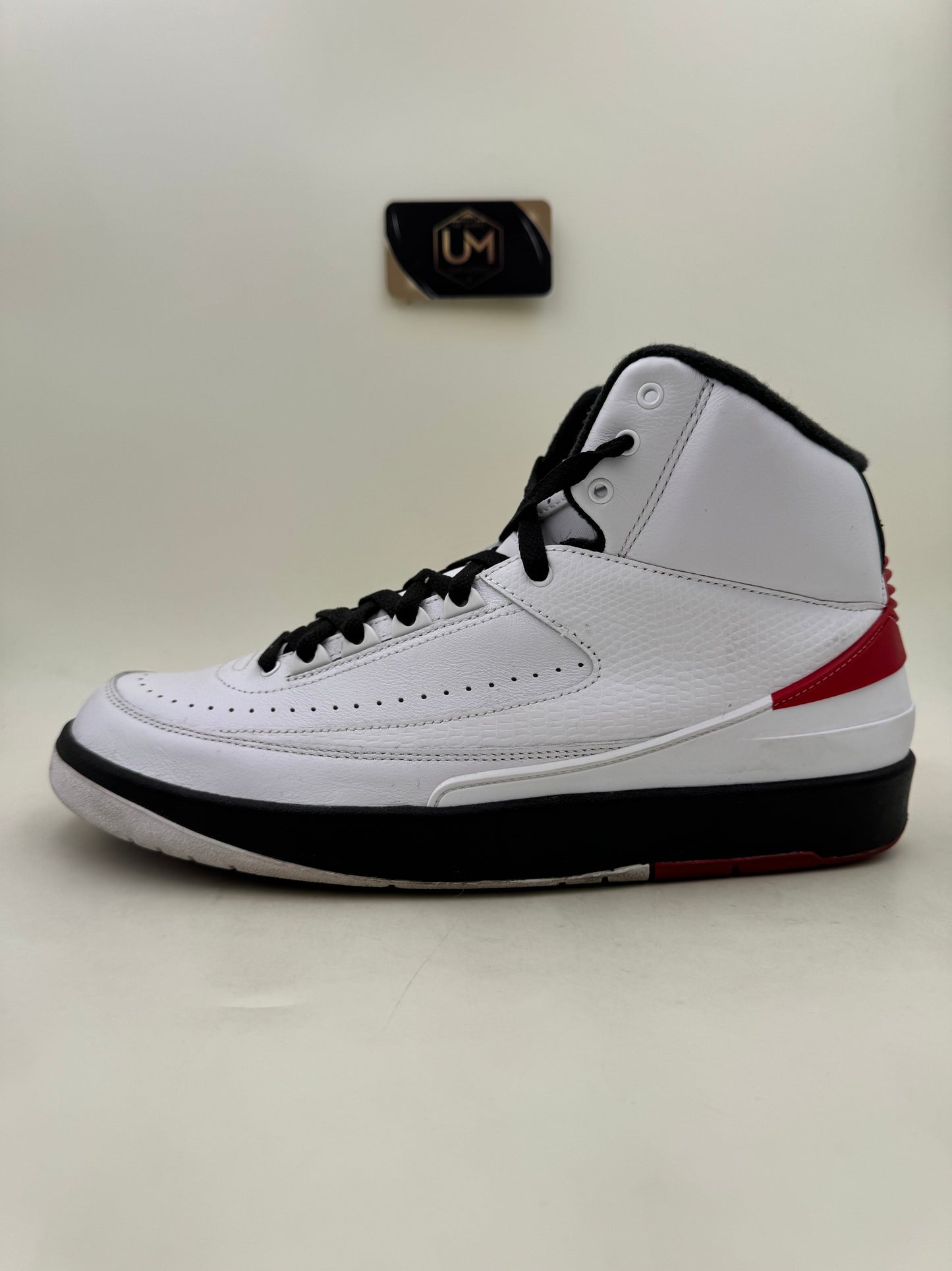 Jordan 2 ‘Chicago’ 2022 | Size 10.5