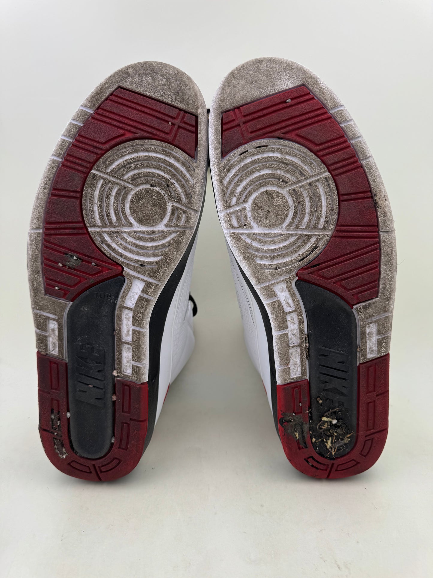 Jordan 2 ‘Chicago’ 2022 | Size 10.5