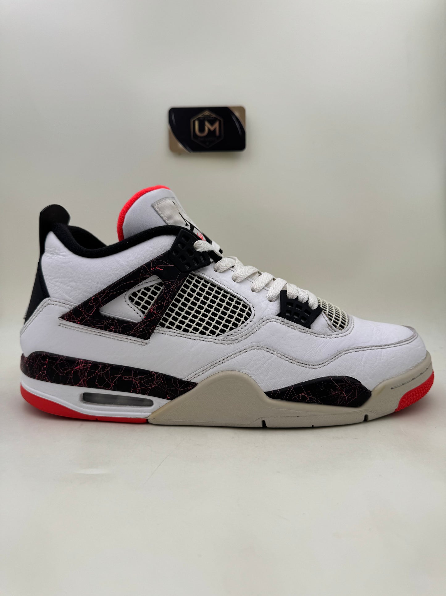 Jordan 4 ‘Pale Citron’ | Size 13