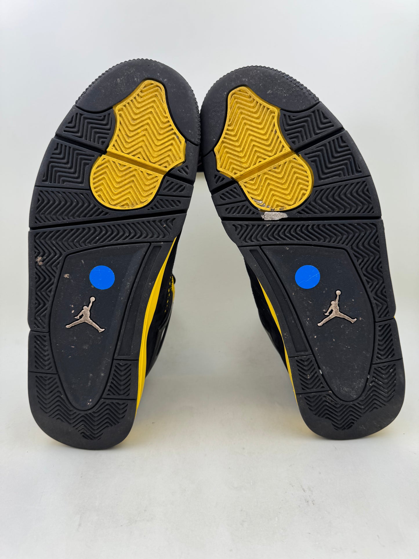 Jordan 4 ‘Thunder’ 2023 | Size 13