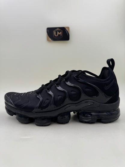 Nike VaporMax Plus ‘Triple Black’ | Size 8.5