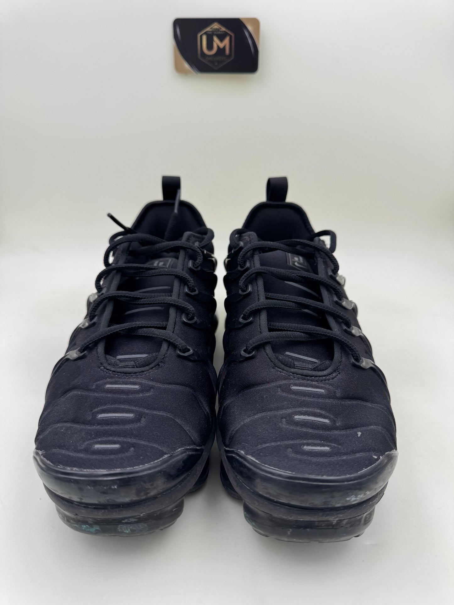 Nike VaporMax Plus ‘Triple Black’ | Size 8.5