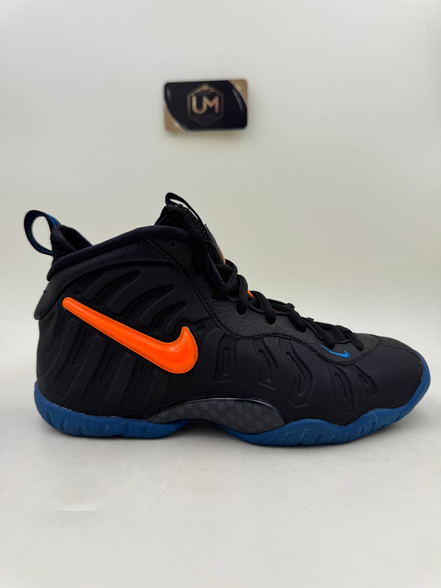 Nike Little Posite One Pro 'Knicks' | Size 5.5Y