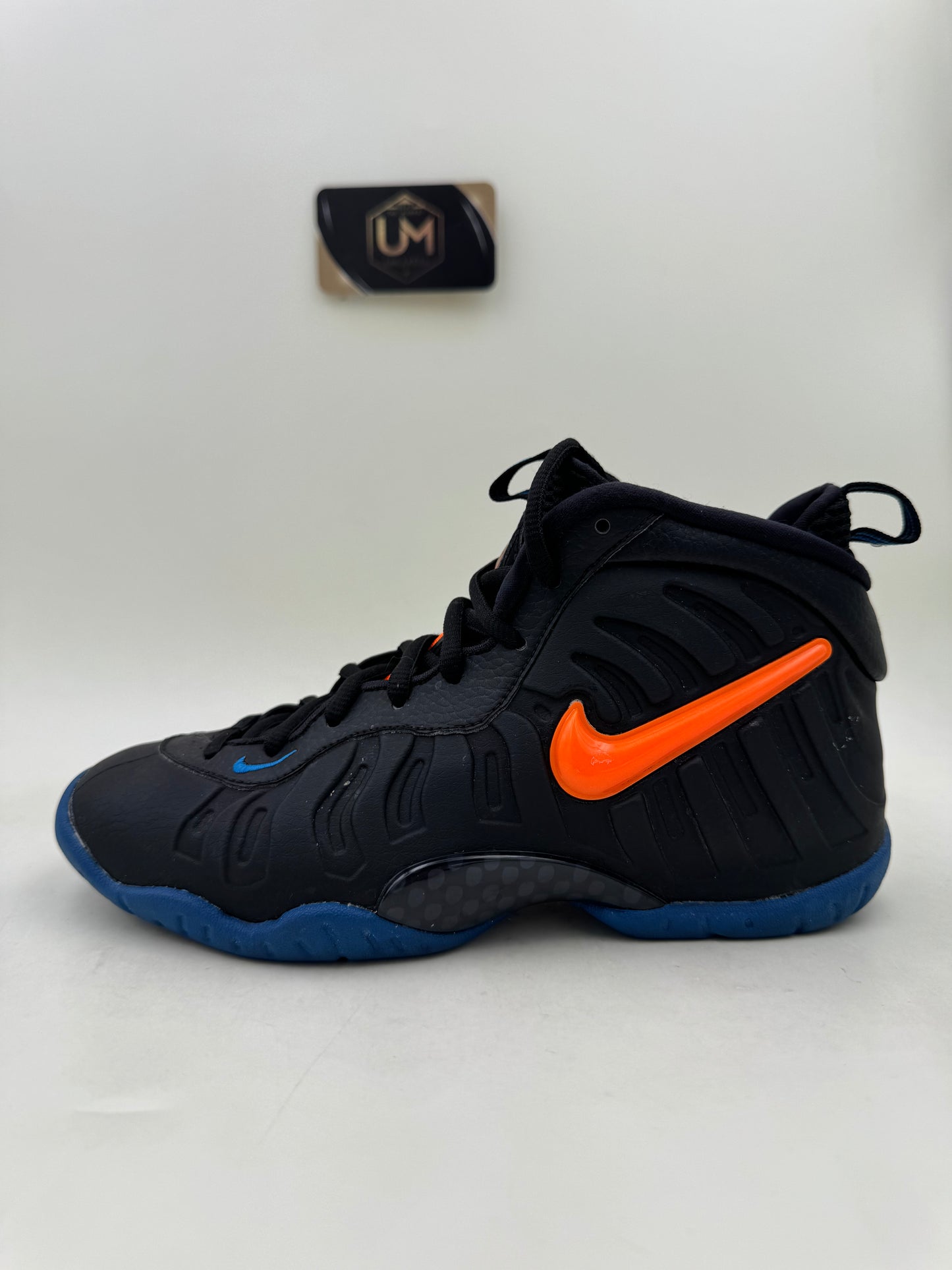 Nike Little Posite One Pro 'Knicks' | Size 5.5Y