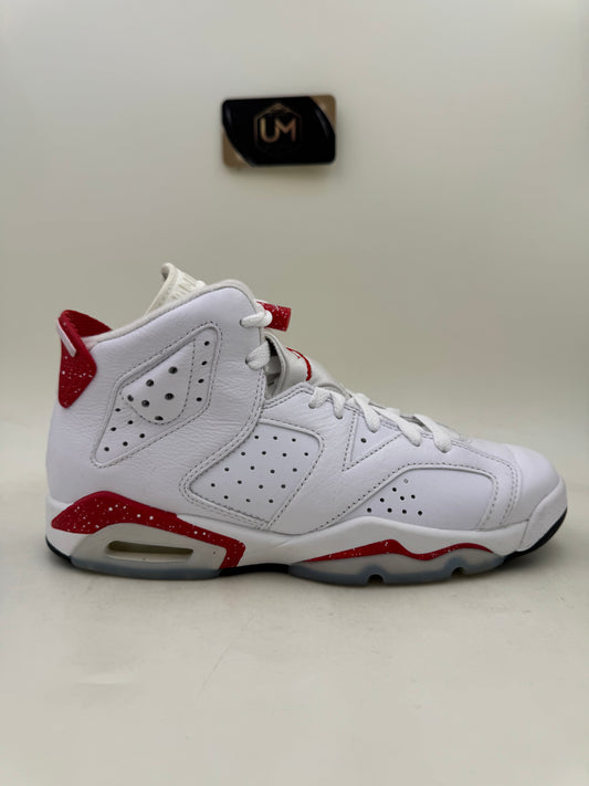 Jordan 6 'Red Oreo' | Size 5.5Y