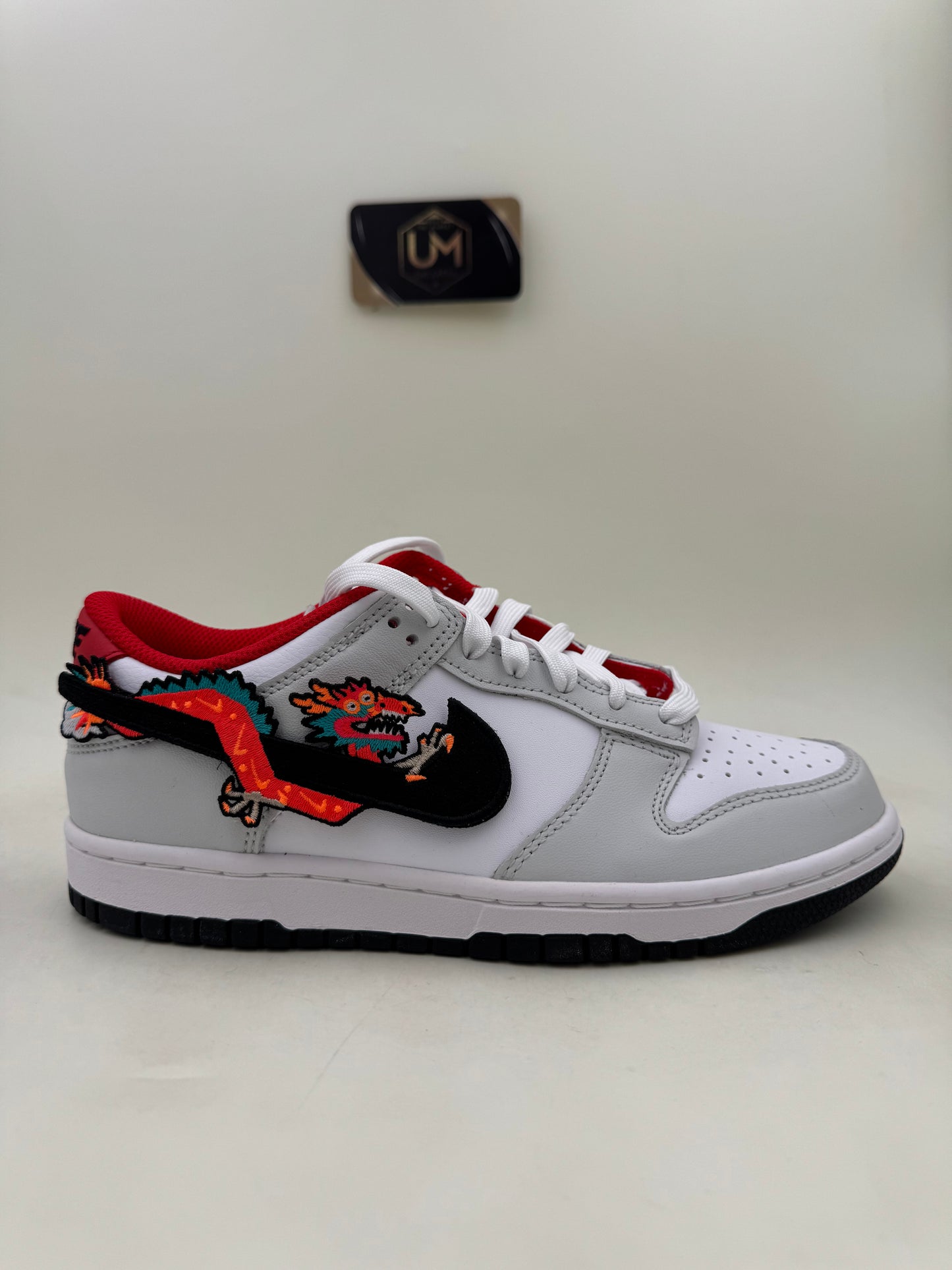 Nike Dunk Low ‘Year of the Dragon’ | Size 6