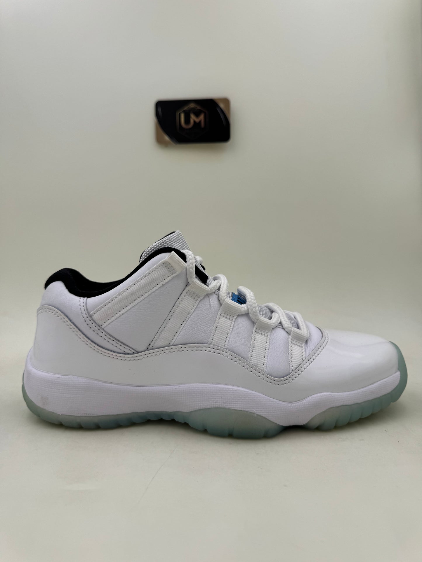 Jordan 11 Low ‘Legend Blue’ | Size 6Y