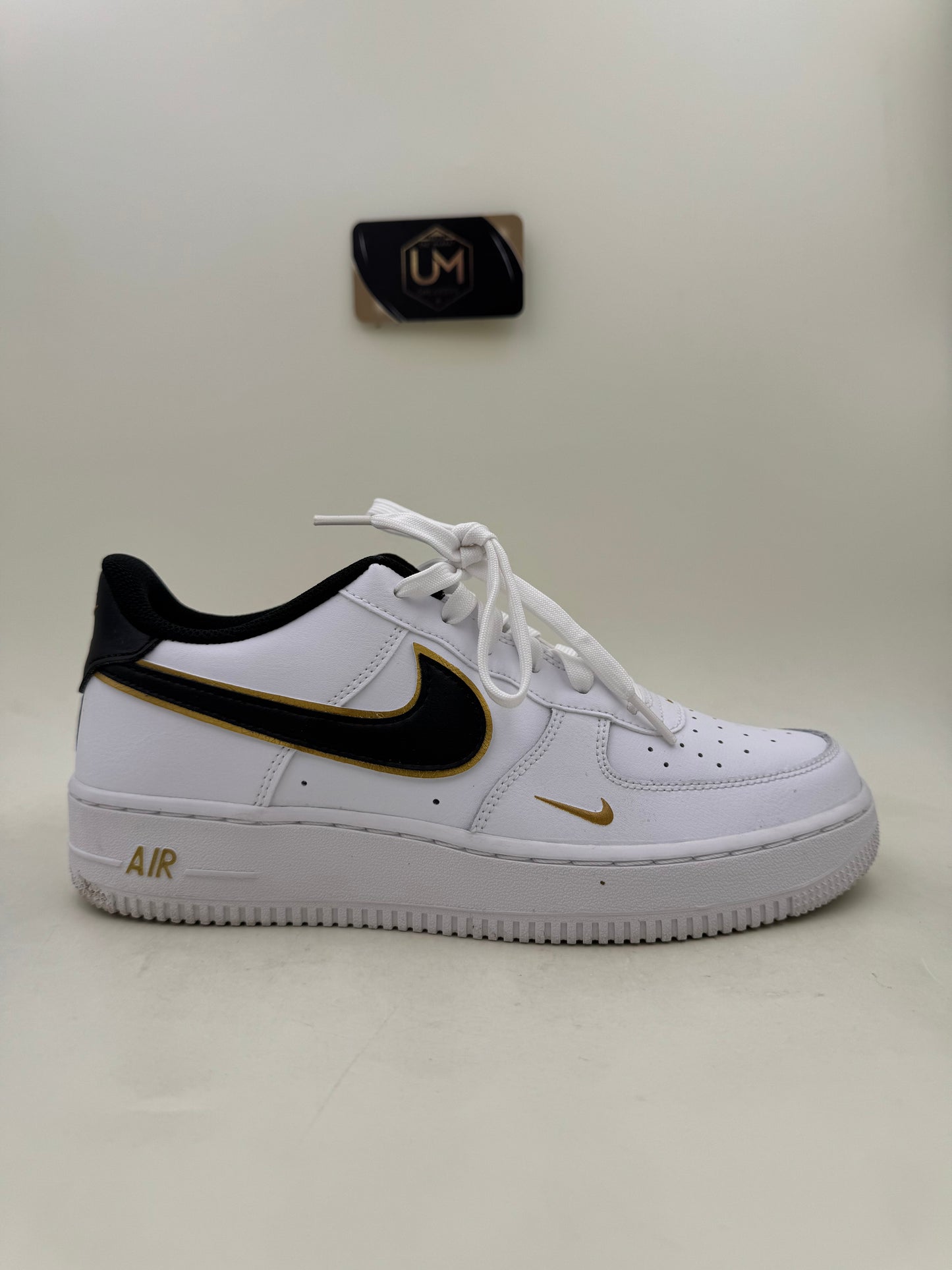 Nike Air Force 1 LV8 ‘White Metallic Gold’ | Size 7Y