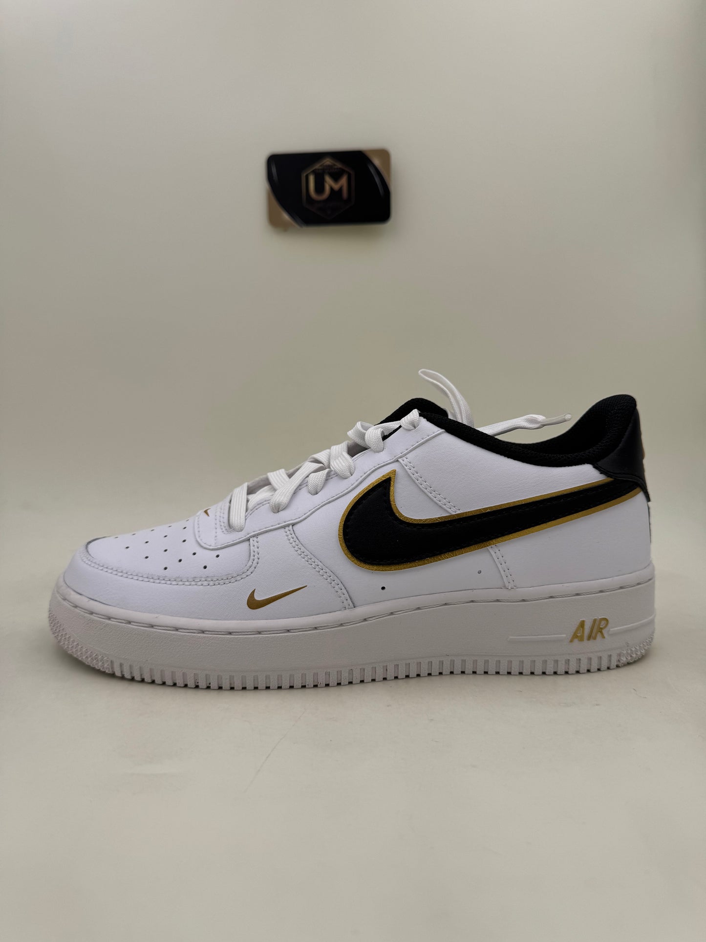 Nike Air Force 1 LV8 ‘White Metallic Gold’ | Size 7Y