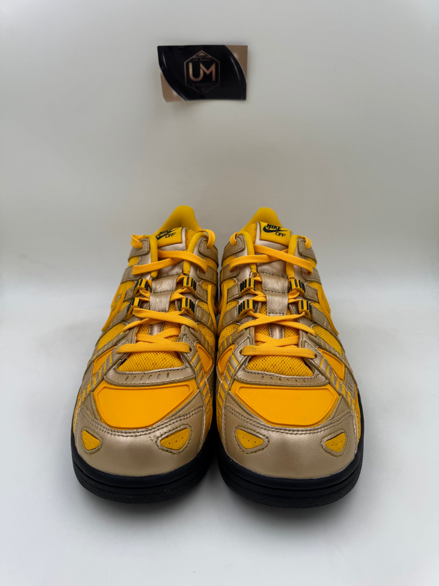 Off-White x Nike Rubber Dunk ‘University Gold’ | Size 11.5