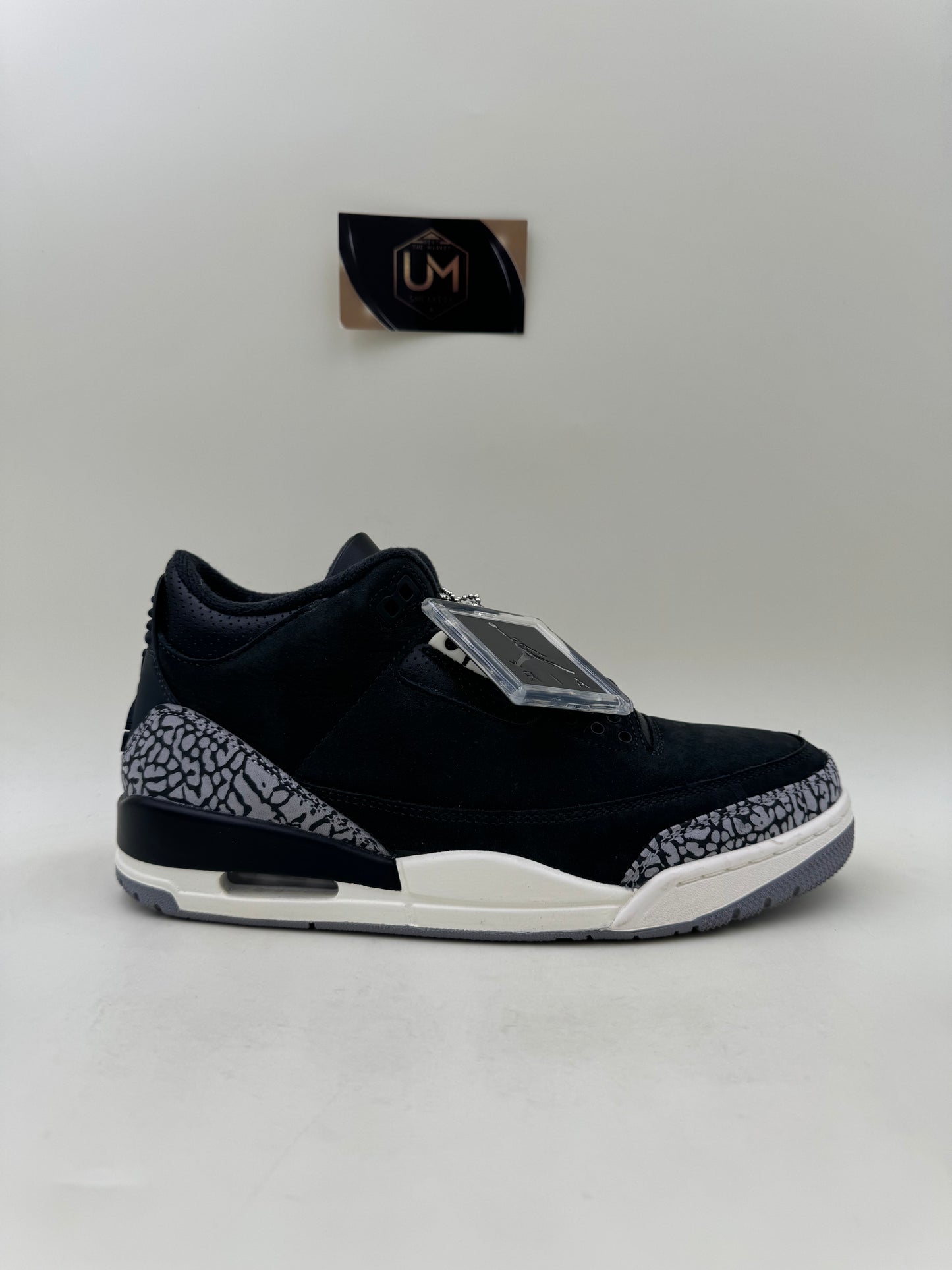 Jordan 3 'Off Noir' | Size 8.5