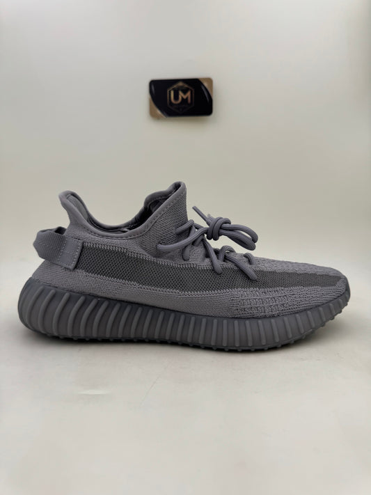 Yeezy 350 V2 ‘Steel Grey’ | Size 9.5