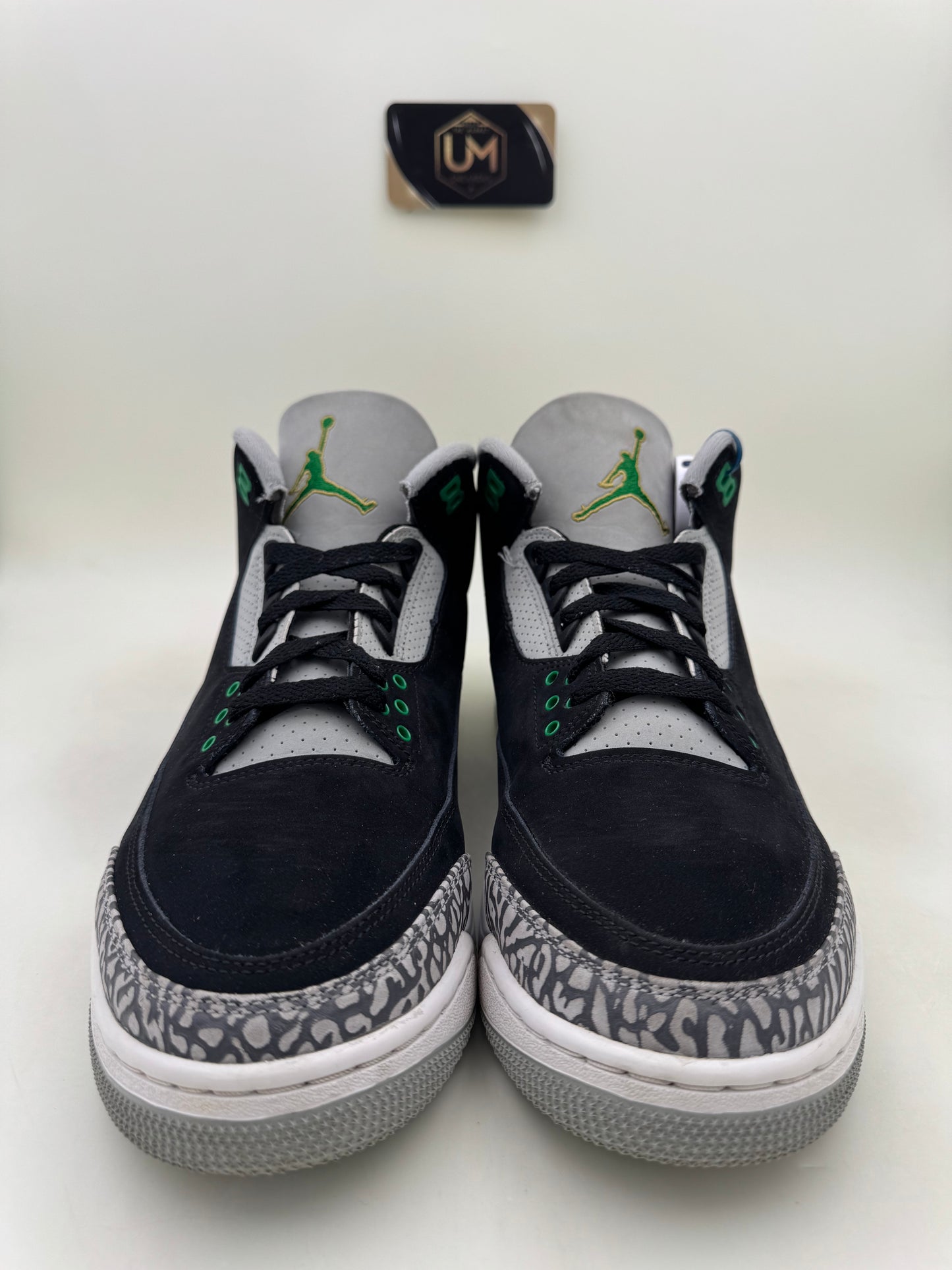 Jordan 3 ‘Pine Green’ | Size 10