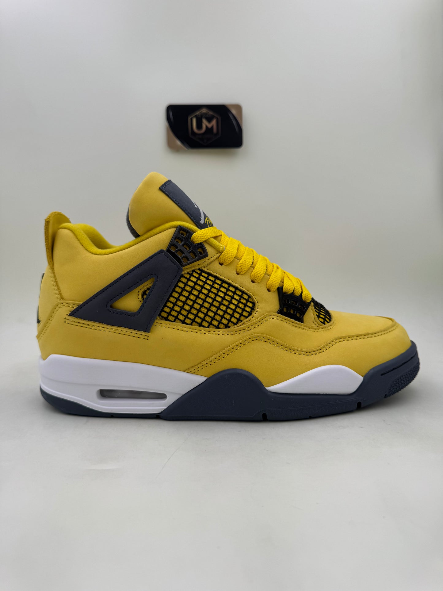 Jordan 4 ‘Lightning’ 2021 | Size 10