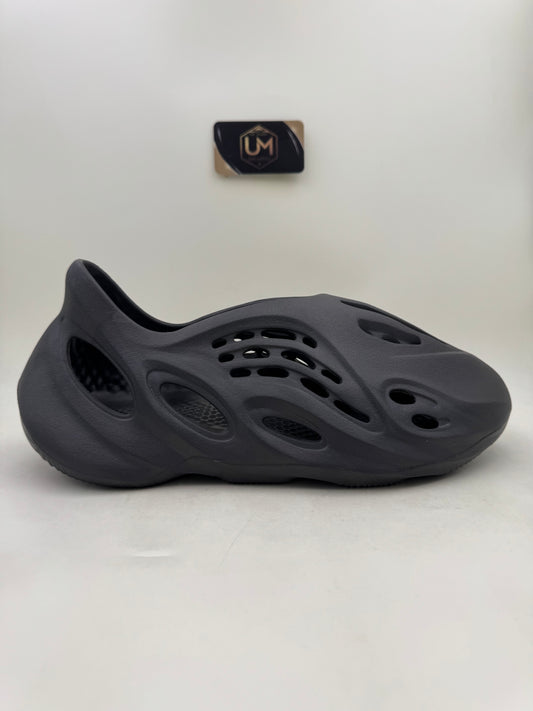 Yeezy Foam Runner ‘Onyx’ | Size 13
