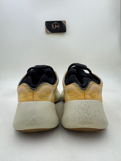 Yeezy 700 V3 ‘Safflower’ | Size 4