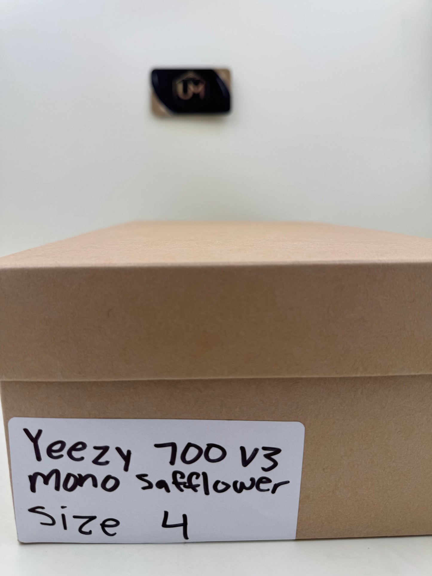 Yeezy 700 V3 ‘Safflower’ | Size 4