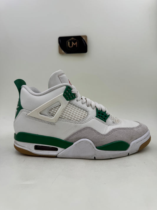 Nike SB x Jordan 4 SP ‘Pine Green’ | Size 7.5