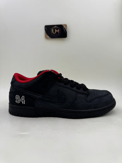 Supreme x Nike Dunk Low SB ‘Black’ | Size 8.5