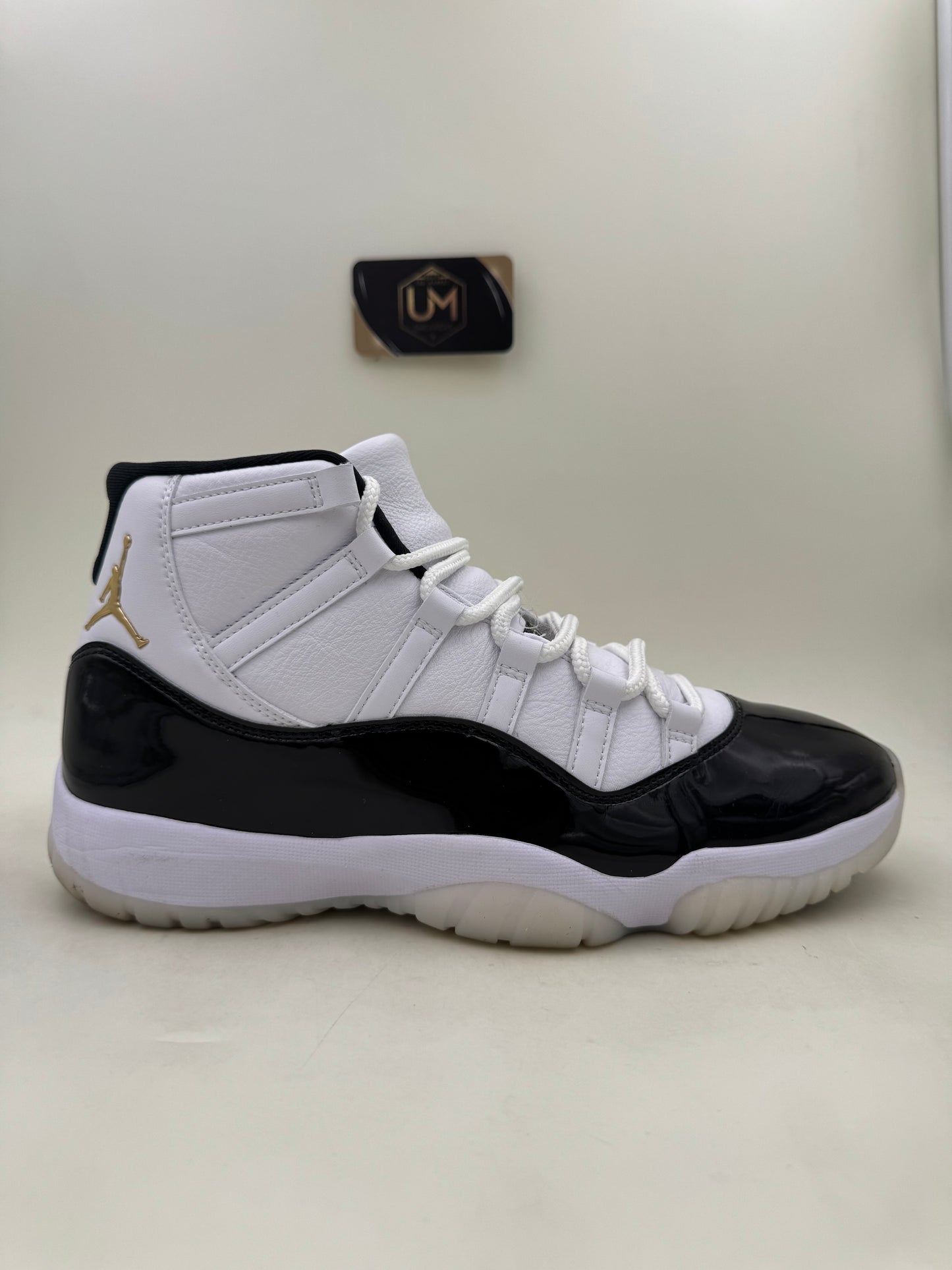Jordan 11 ‘Gratitude / Defining Moments’ | Size 10.5