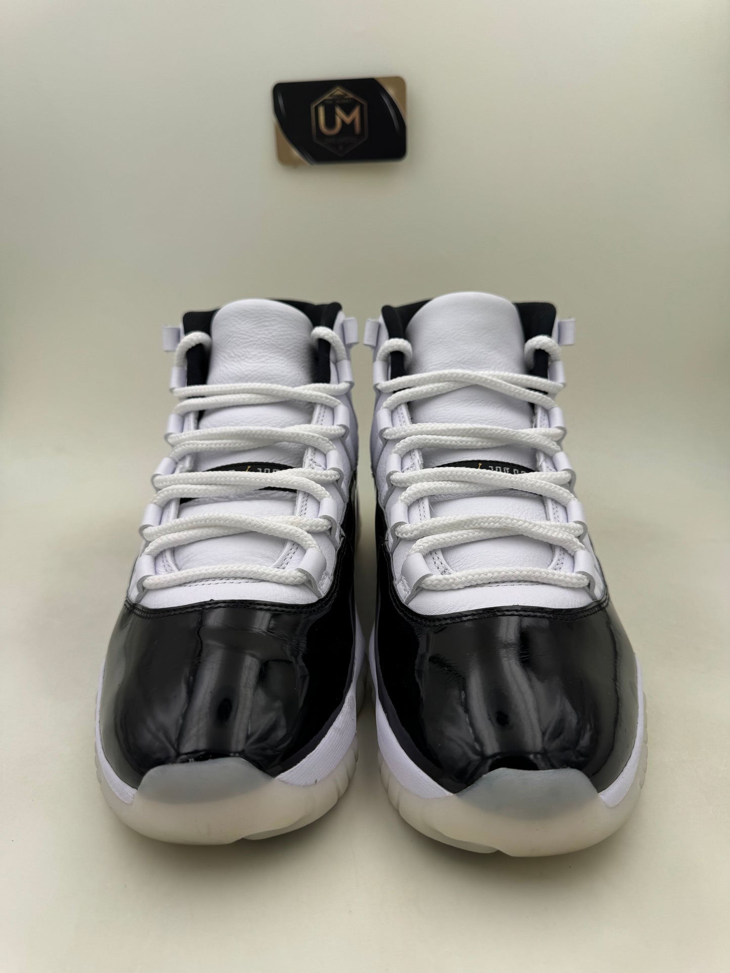 Jordan 11 ‘Gratitude / Defining Moments’ | Size 10.5