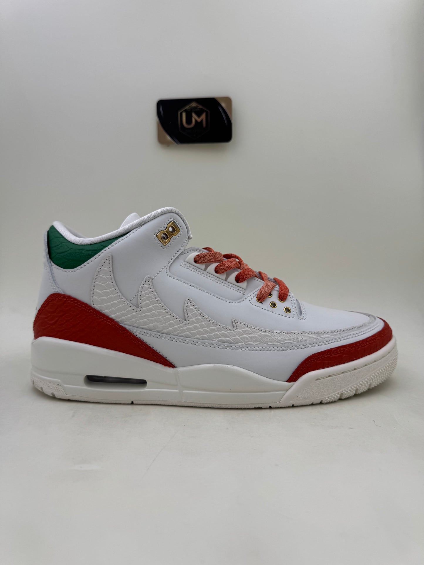 Jordan 3 ‘El Vuelo’ | Size 10