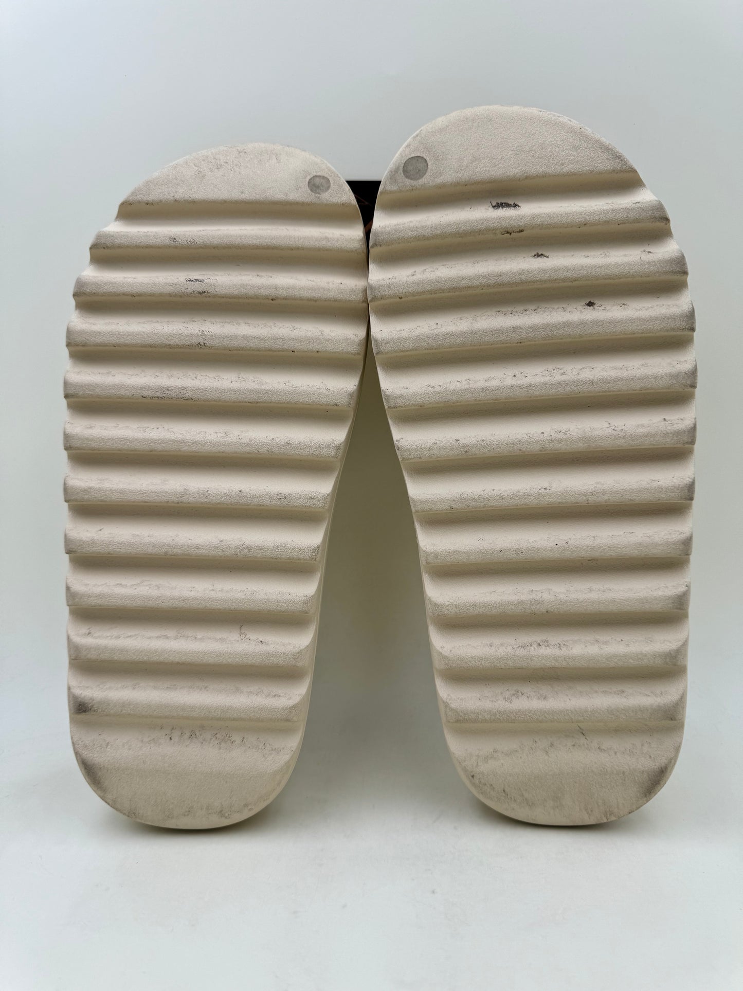 Yeezy Slides 'Bone 2022' | Size 12