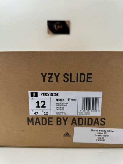 Yeezy Slides 'Bone 2022' | Size 12