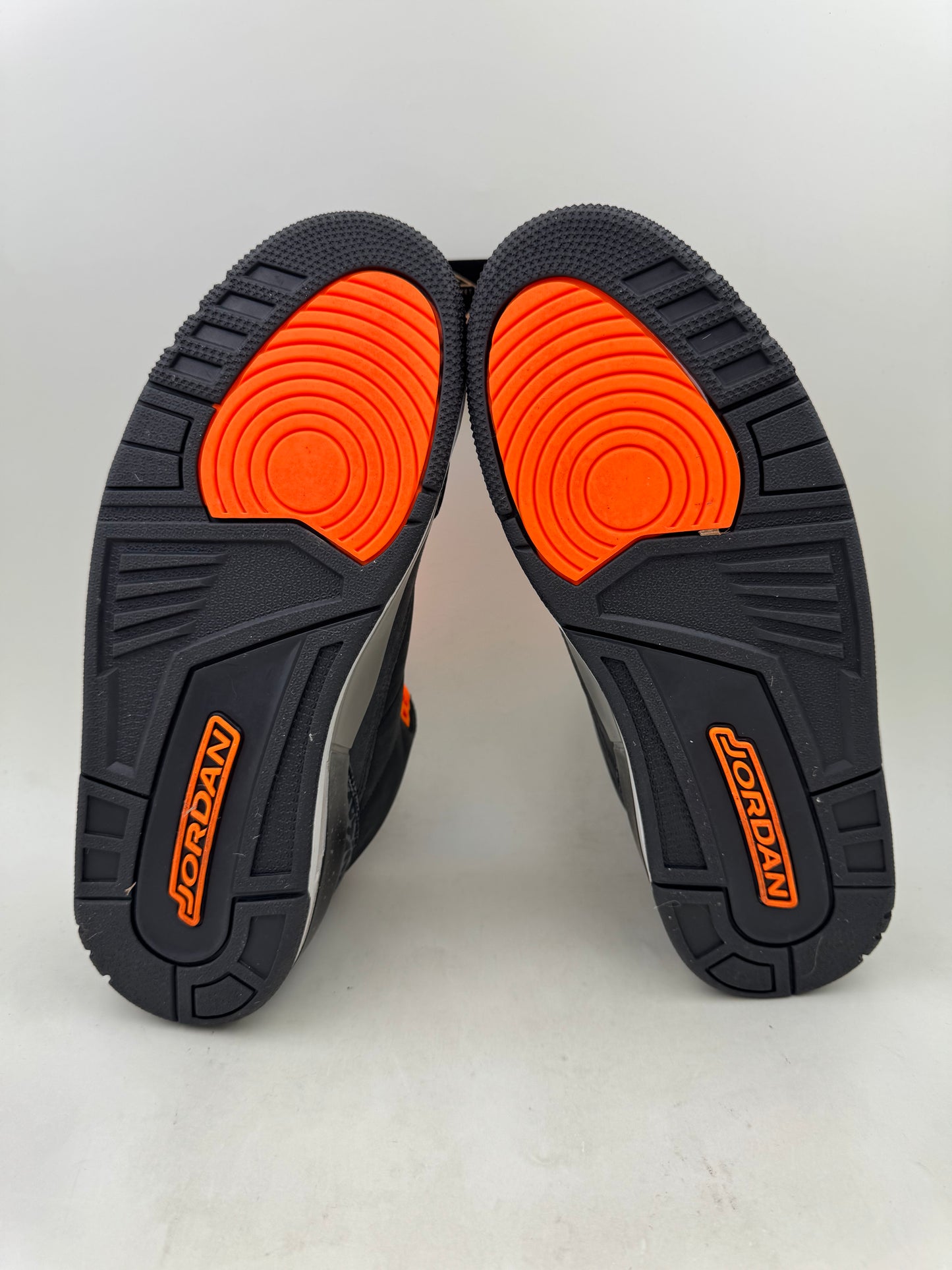 Jordan 3 ‘Fear’ 2023 | Size 10.5