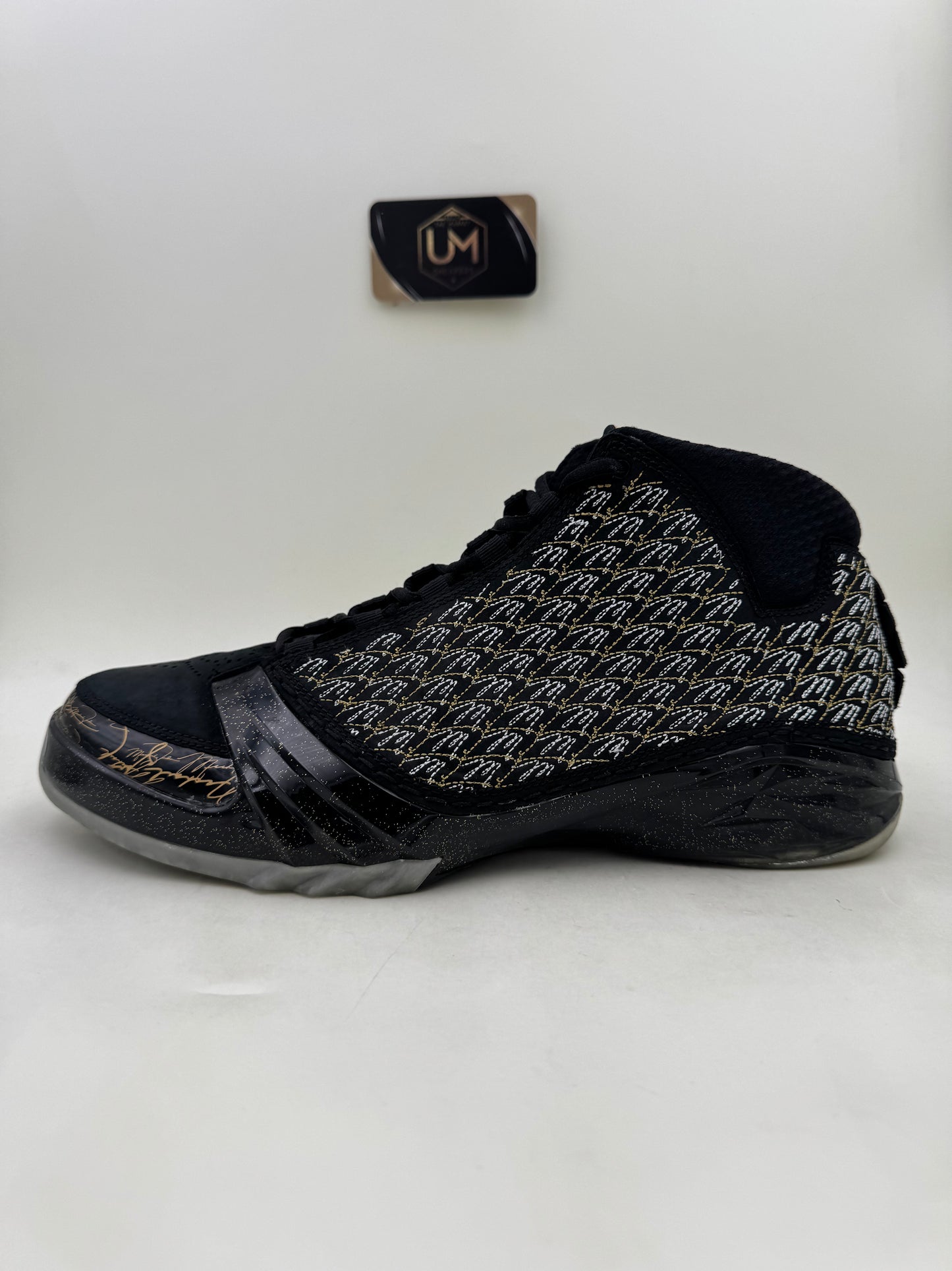 Trophy Room x Jordan 23 ‘Black’ | Size 11.5